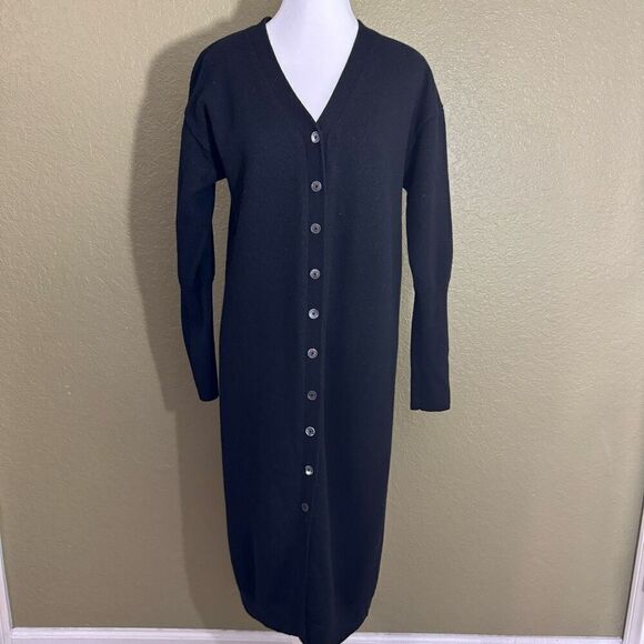 Aritzia Wilfred Women's L Utopia Button Up Sweater Dress Black 100% Merino Wool - Picture 1 of 8